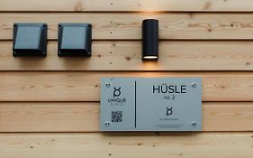 Neue Stylische Huesle By Unique Places